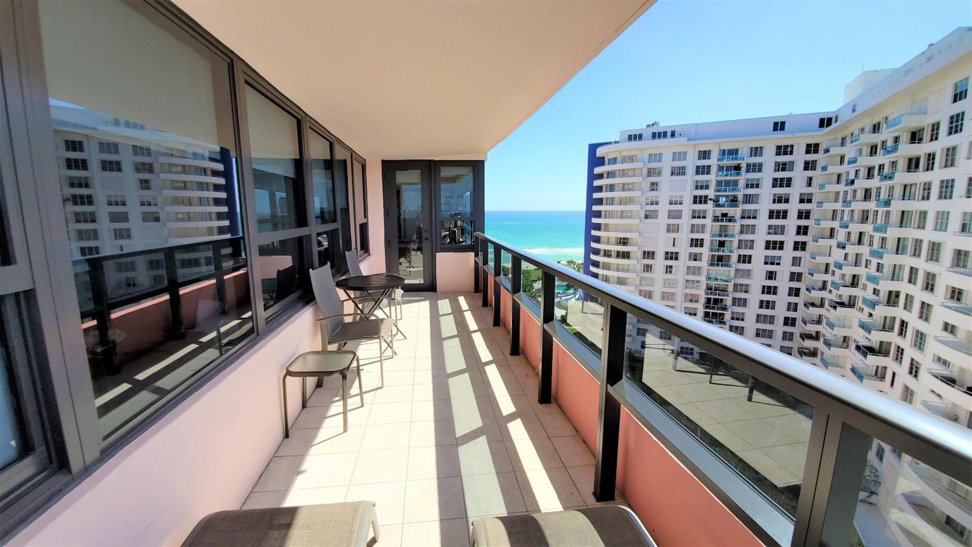 Alexander 1421 * Miami Beach