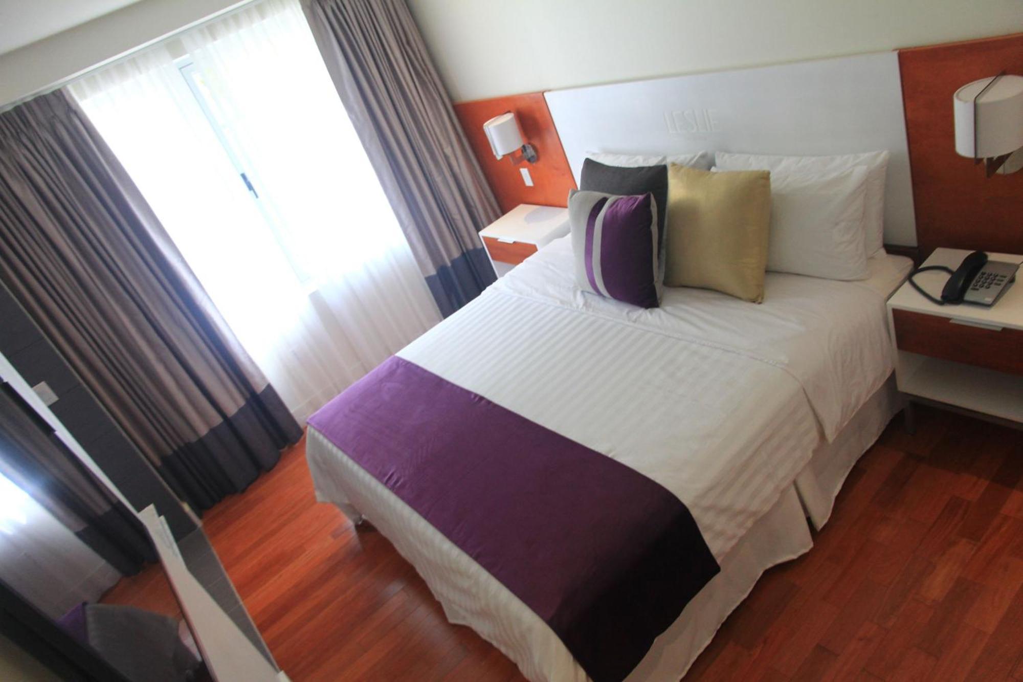 Hotel Leslie Ocean Drive