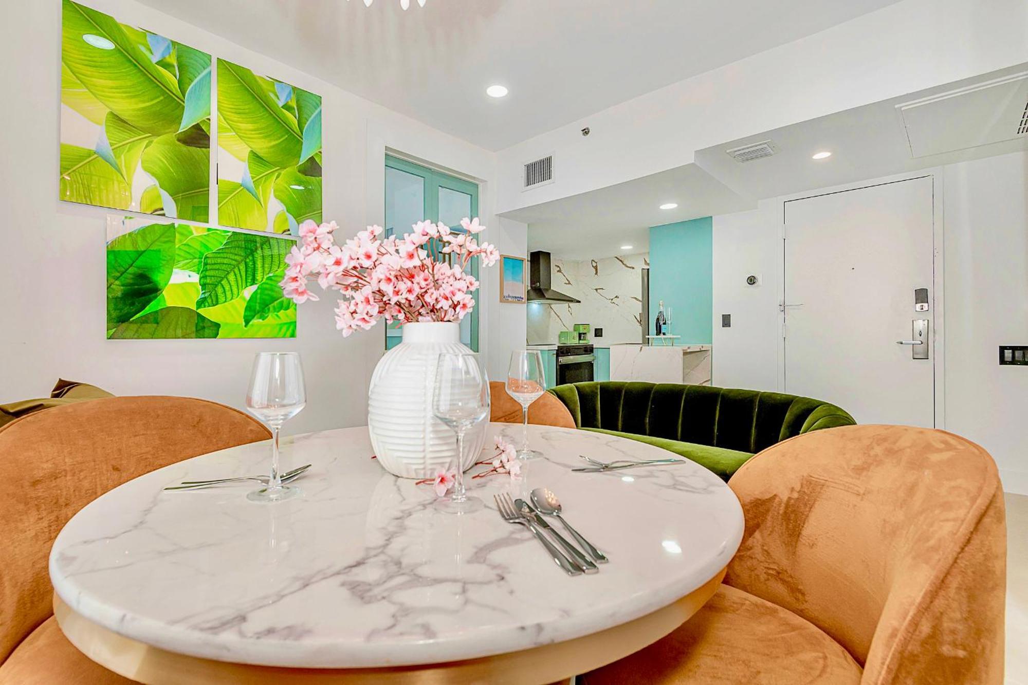 2-min To Beach, Upscale Enclave Miami Beach