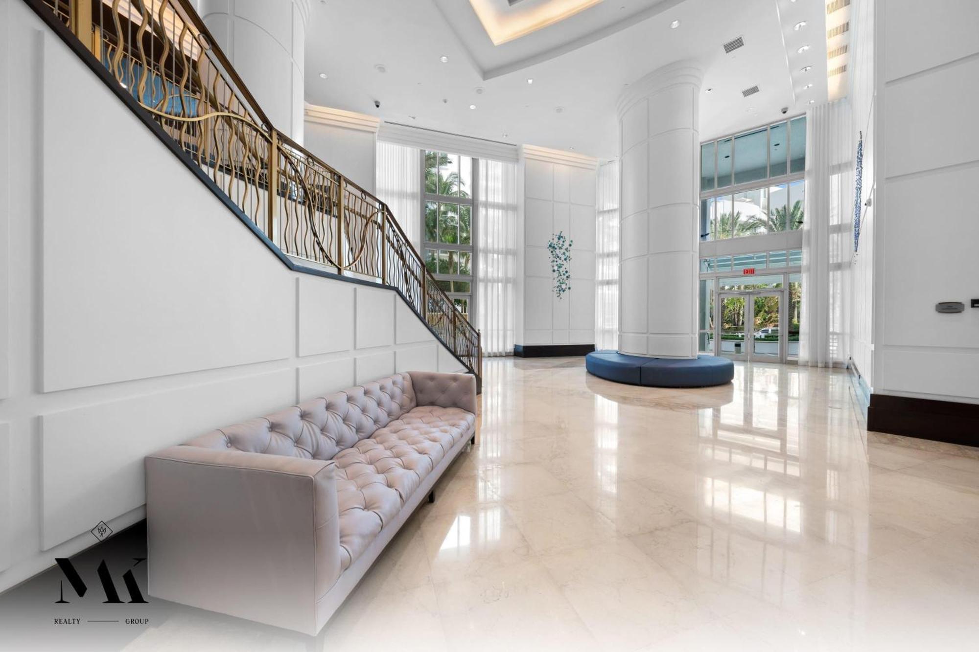 Resort Fb Miami Sorrento Private Ocean Luxury Miami Beach