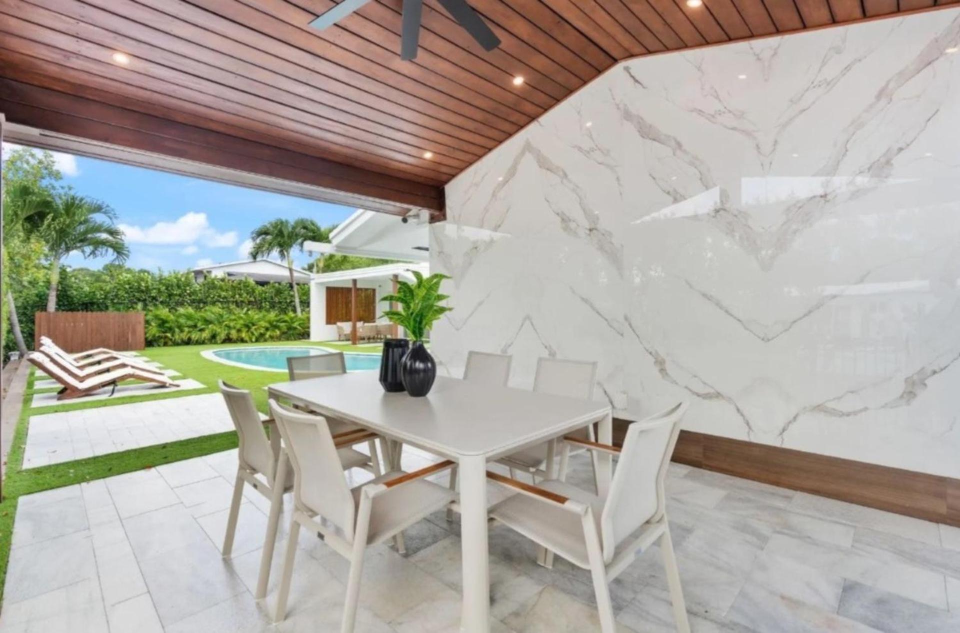 The New House In The Middle Of Miami Miami Beach