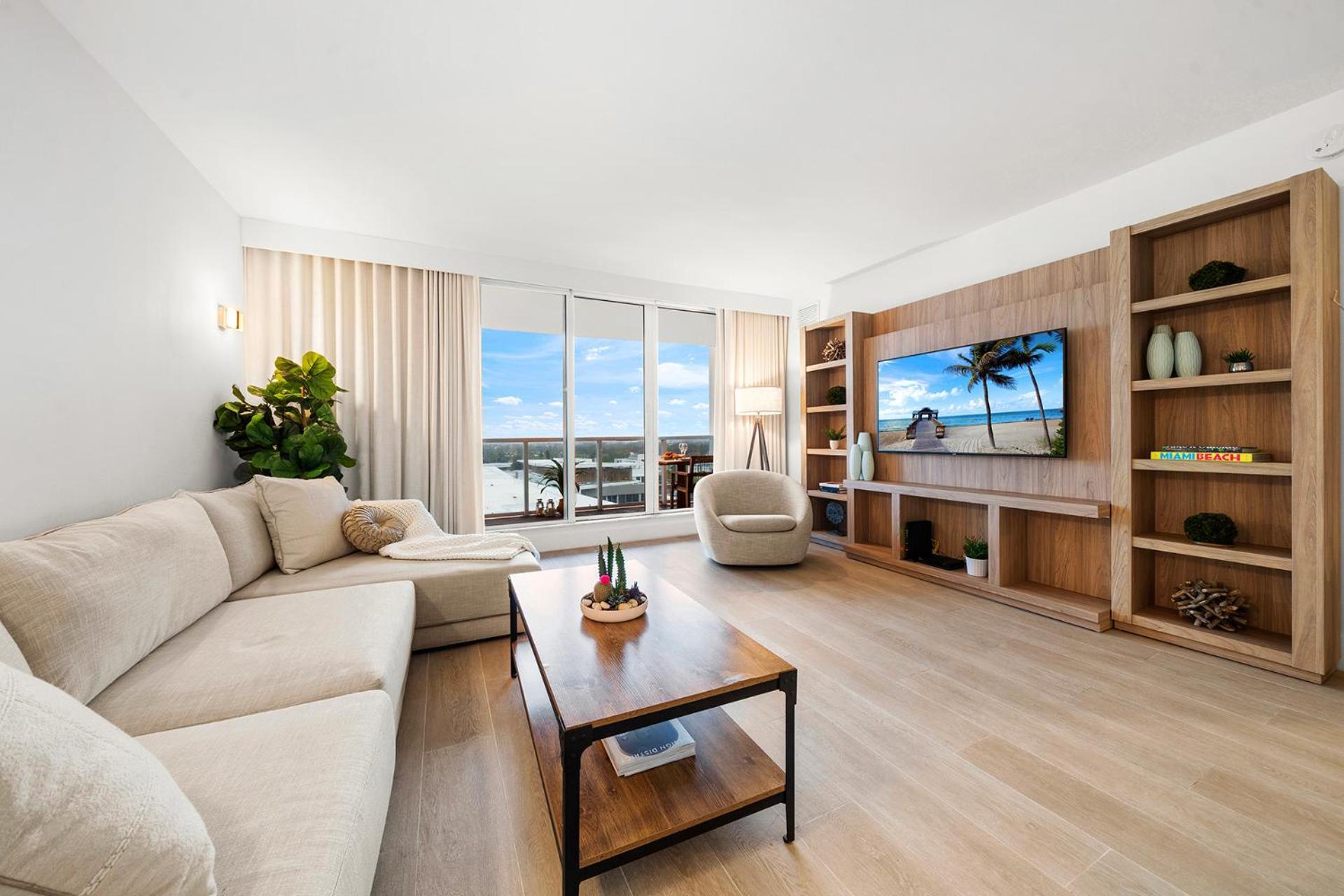 1 Bedroom Private At Roney Palace -1129 *