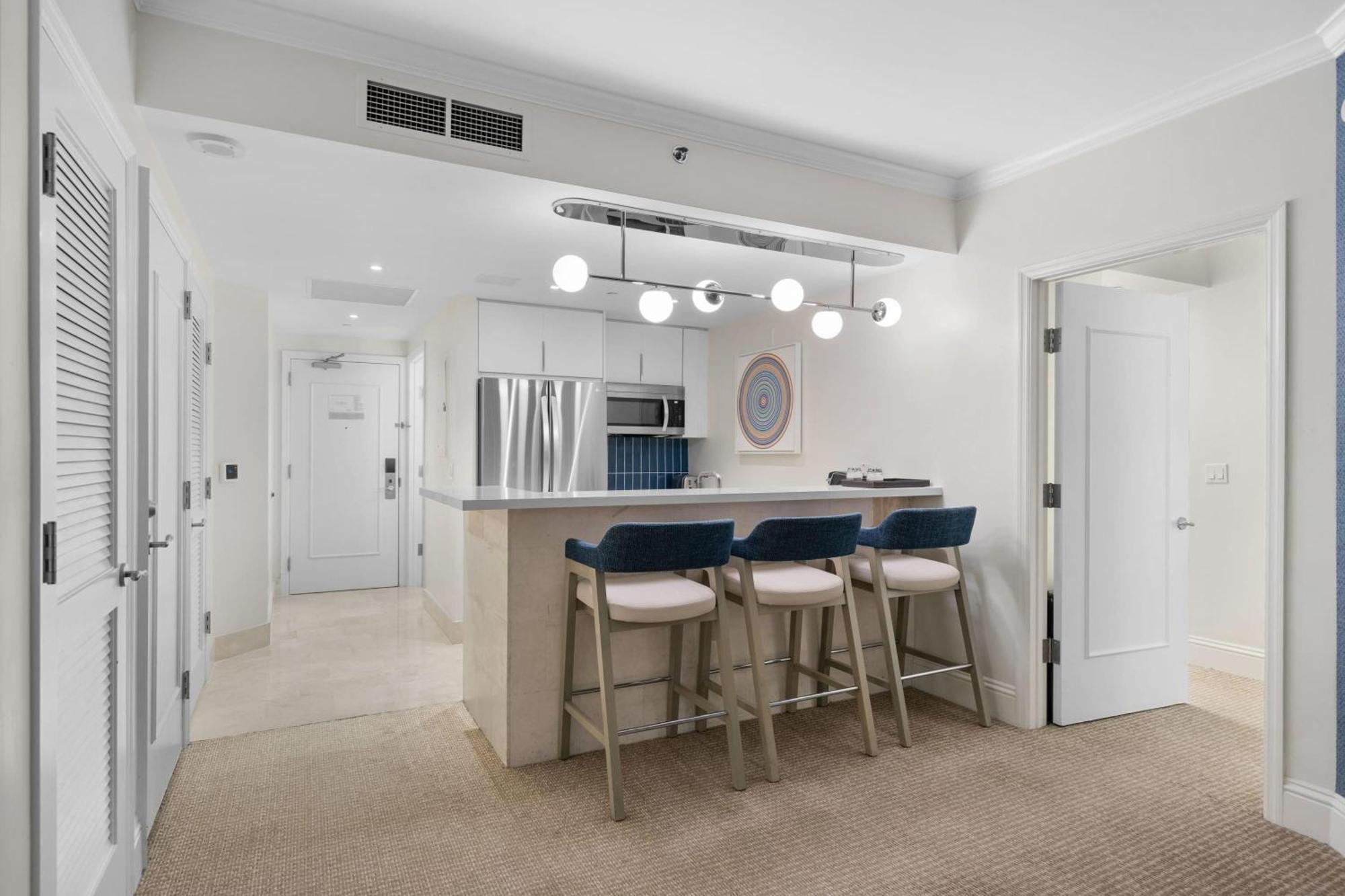 Resort Fb Miami Tresor Private Luxury Miami Beach
