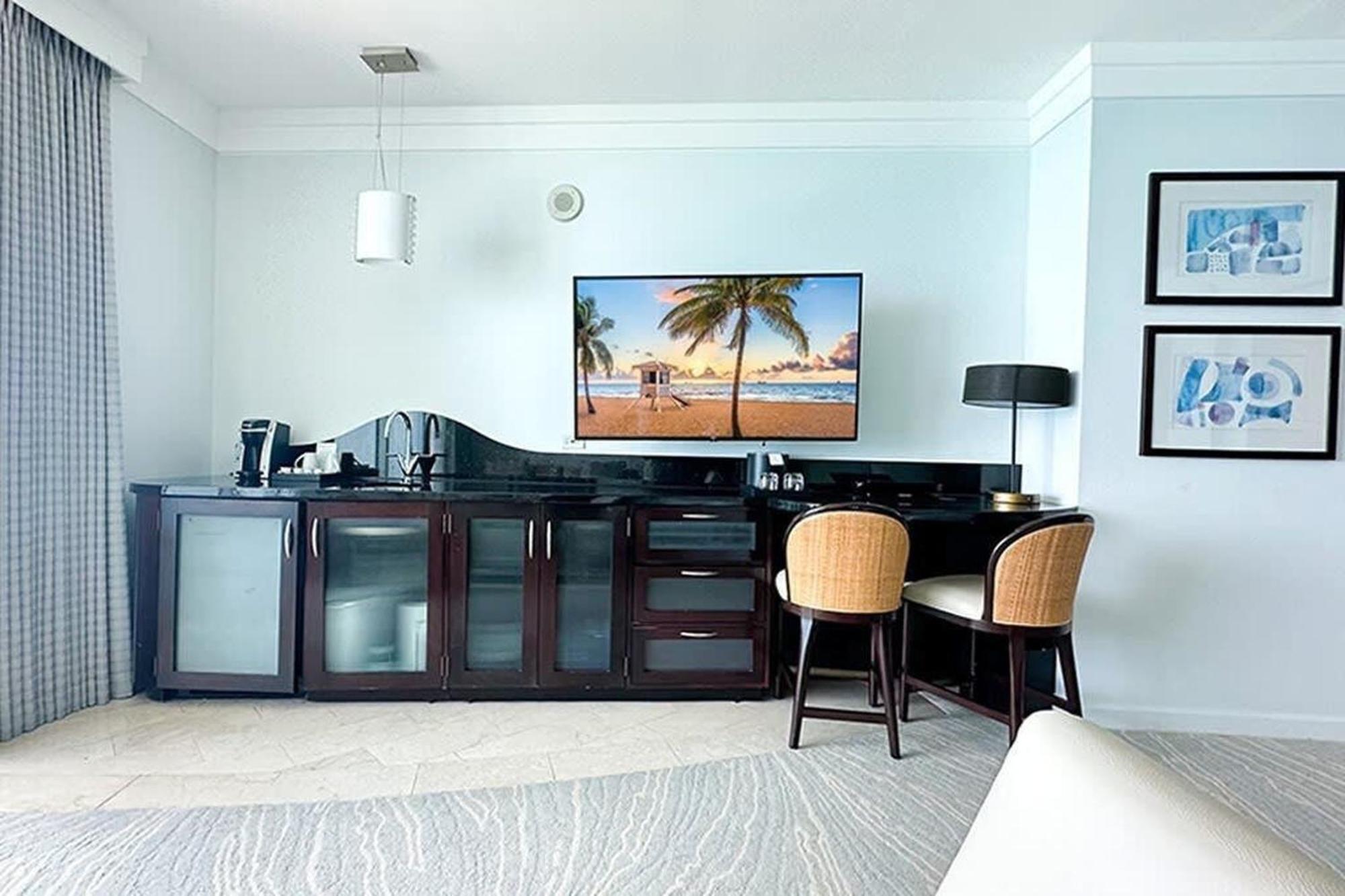 Fb Miami Sorrento Private Ocean Luxury Resort