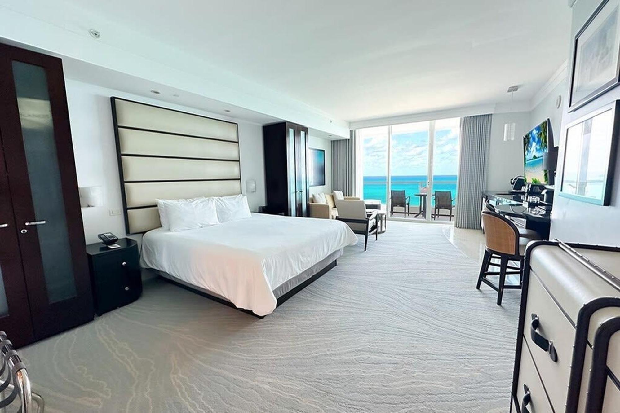 Resort Fb Miami Sorrento Private Ocean Luxury Miami Beach