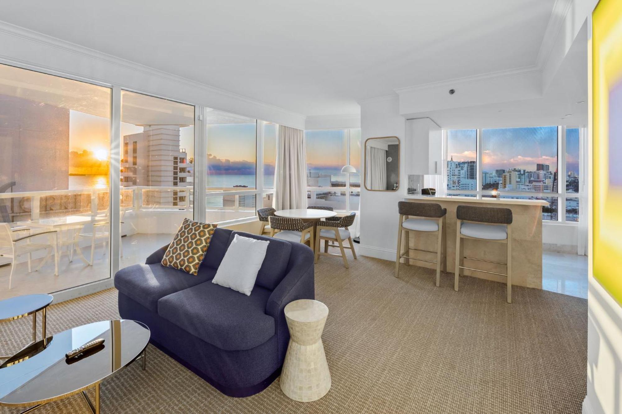Fontainebleau Ocean View Fits 6! 1 Bed/2 Ba Apartment