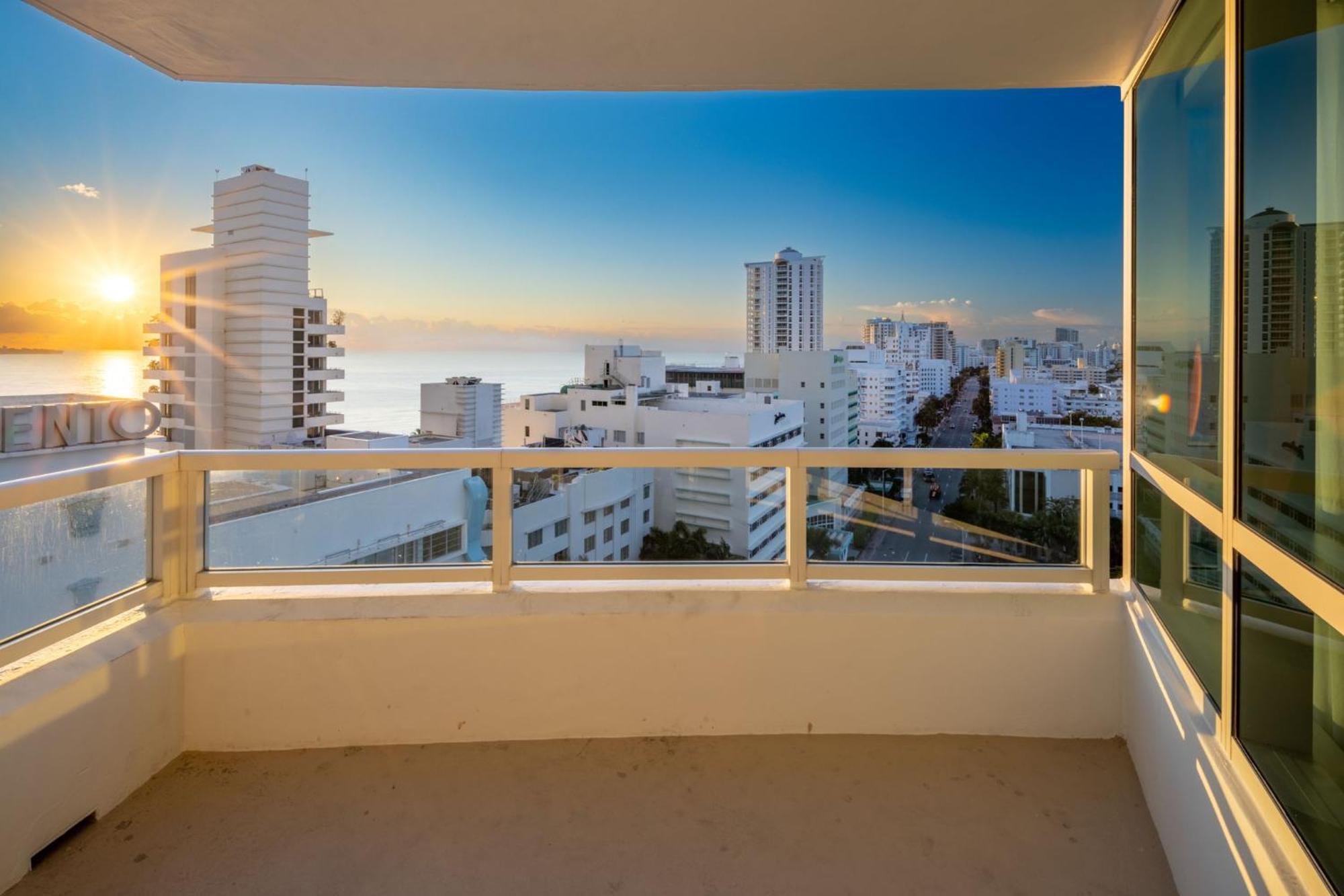Apartment Fontainebleau Ocean View Fits 6! 1 Bed/2 Ba Miami Beach