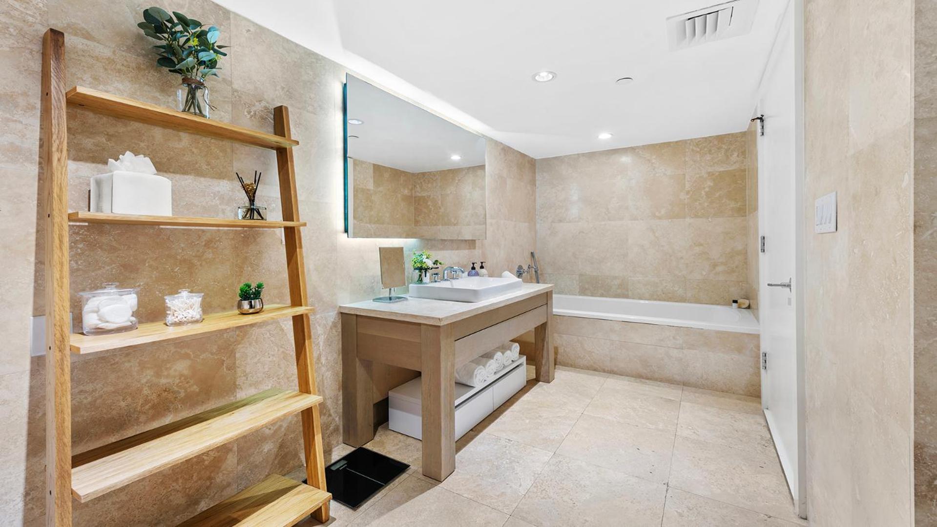 Oceanview Private At 1 & Homes -1412