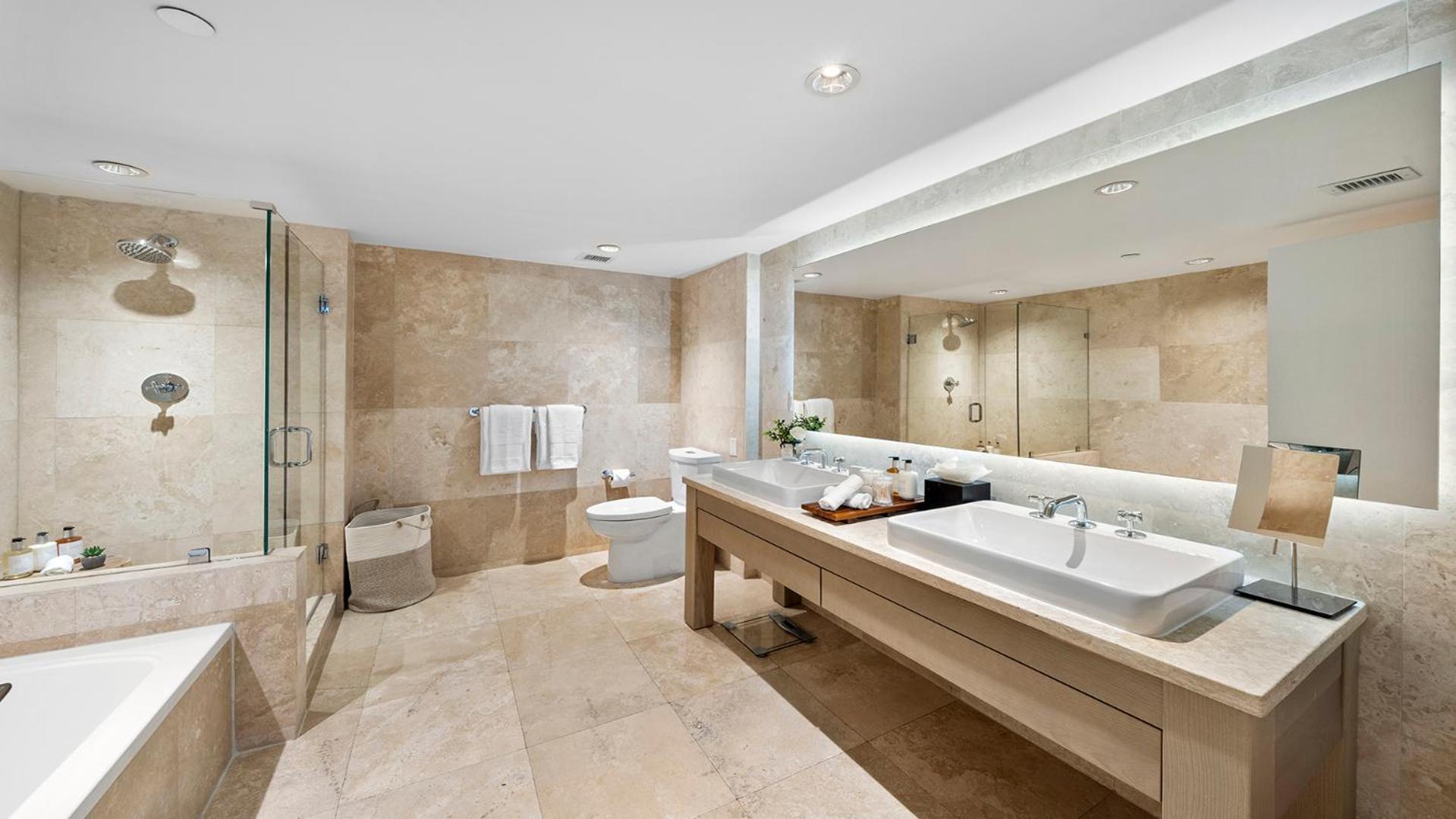 Apartment Luxurious Private At 1 & Homes - 1545 *