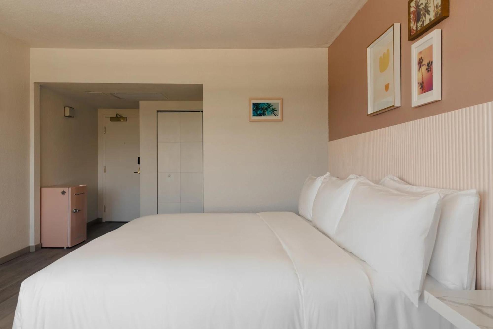 Hotel Found Miami Miami Beach