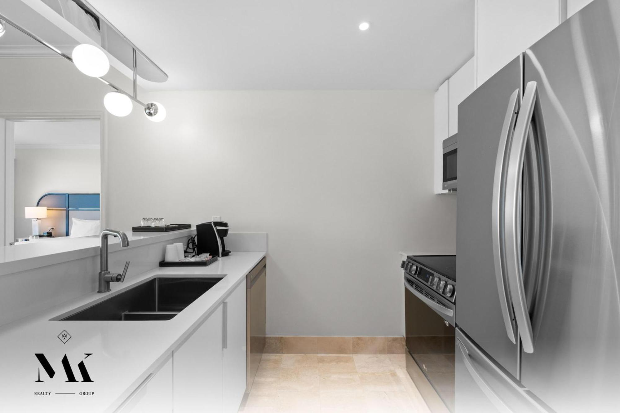 Fb Miami Tresor Private Luxury Miami Beach