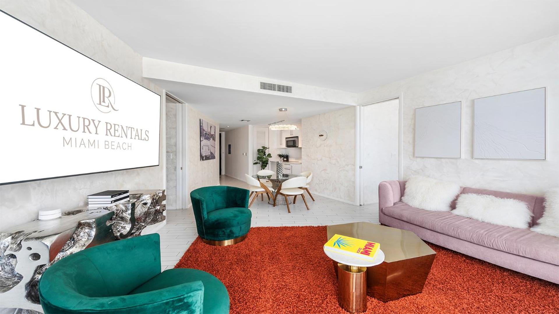 Private At W South - 811 Apartment