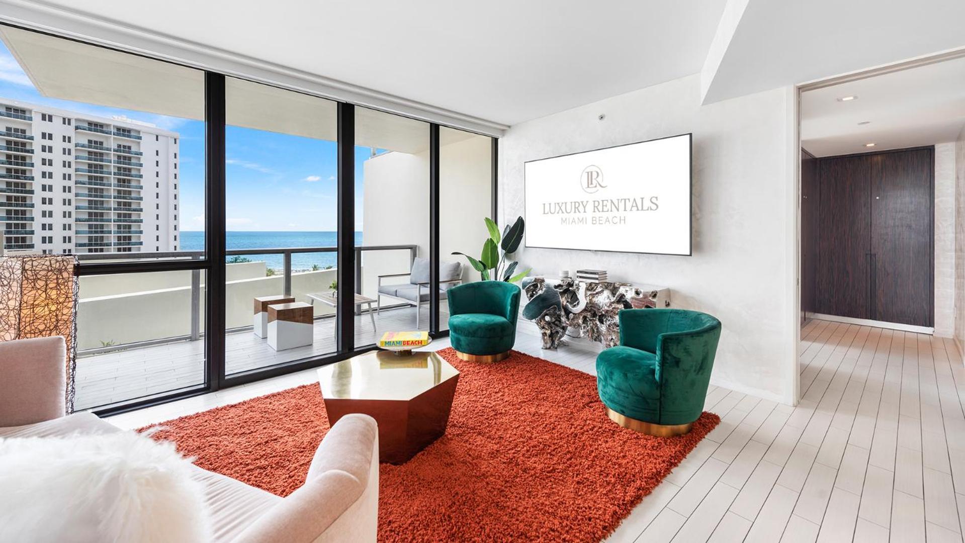 Private At W South - 811 Apartment