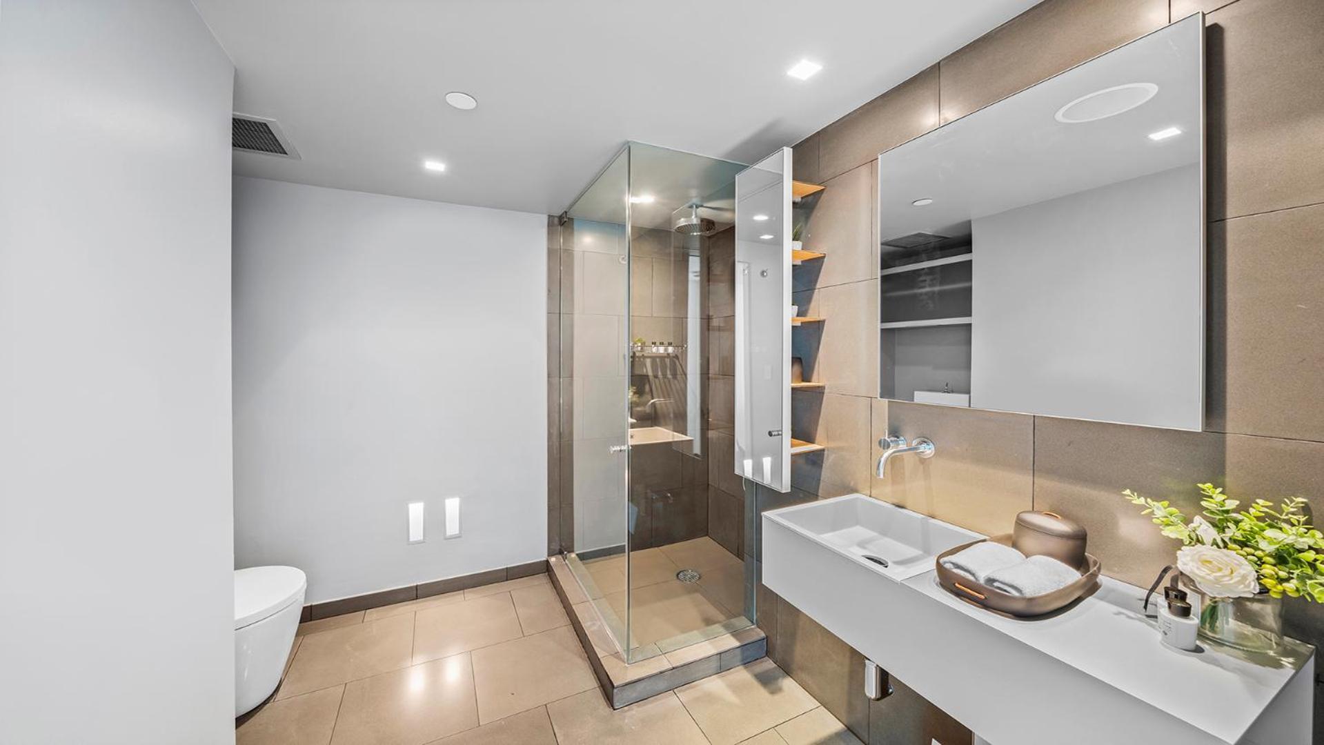 Oceanfront Private Penthouse At The Setai -3909 Apartment