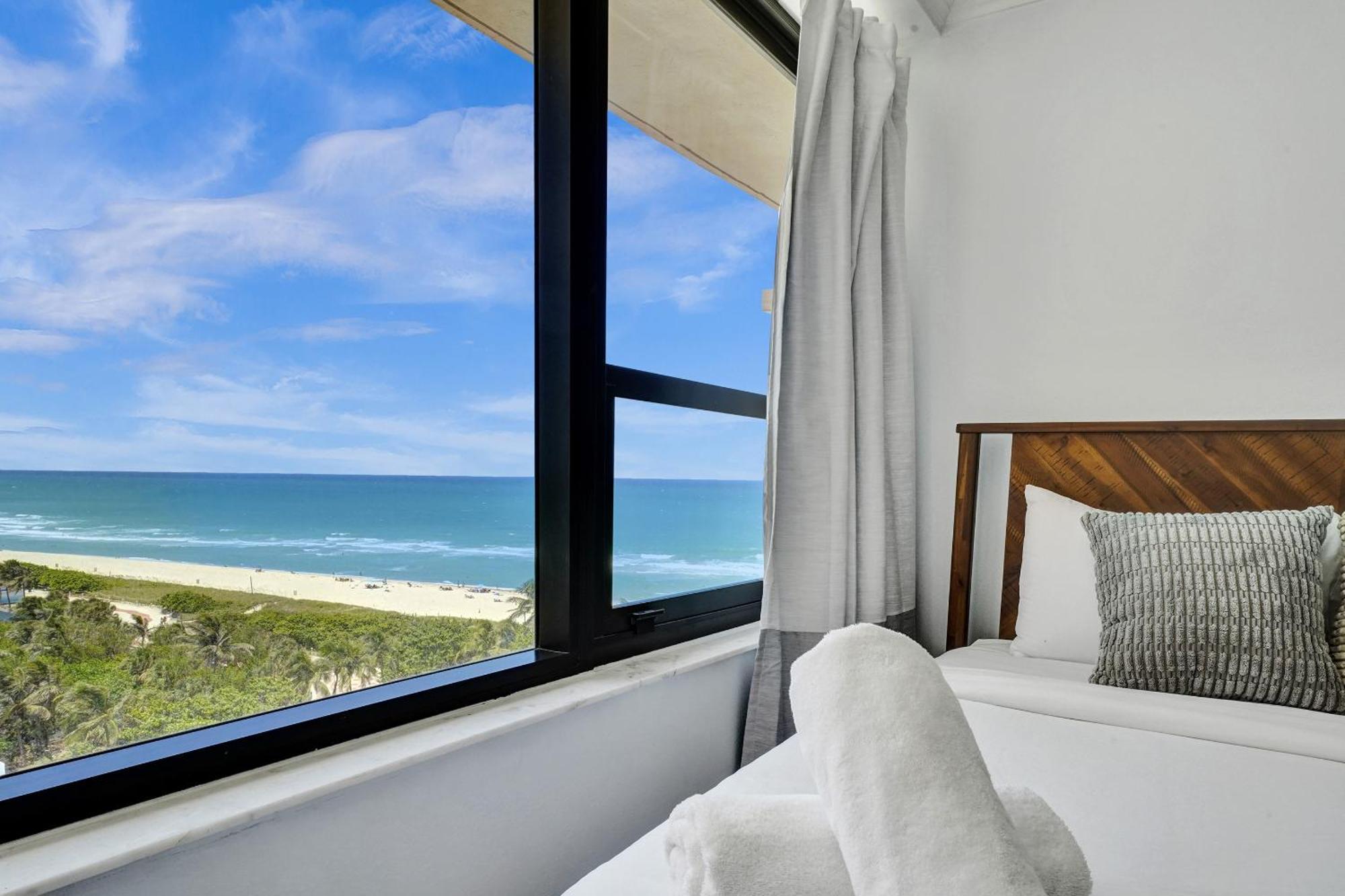 Breathtaking W Service Unit 908 Miami Beach
