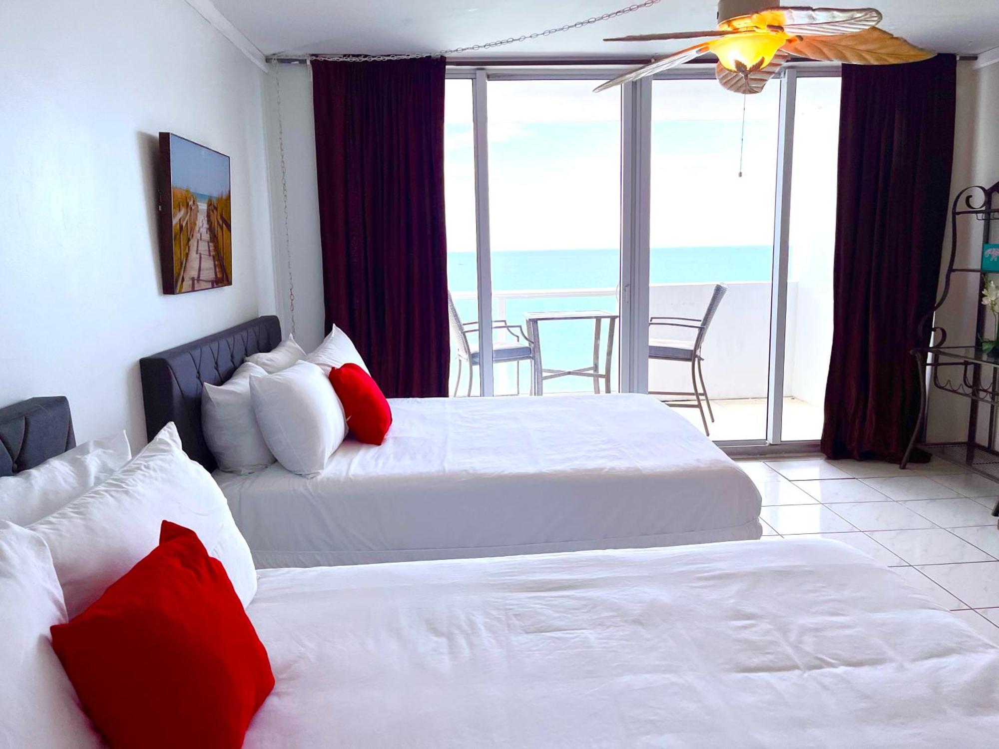 Castle 1527 Balcony Direct Access, Pool, Tennis, Free Parking Holiday home