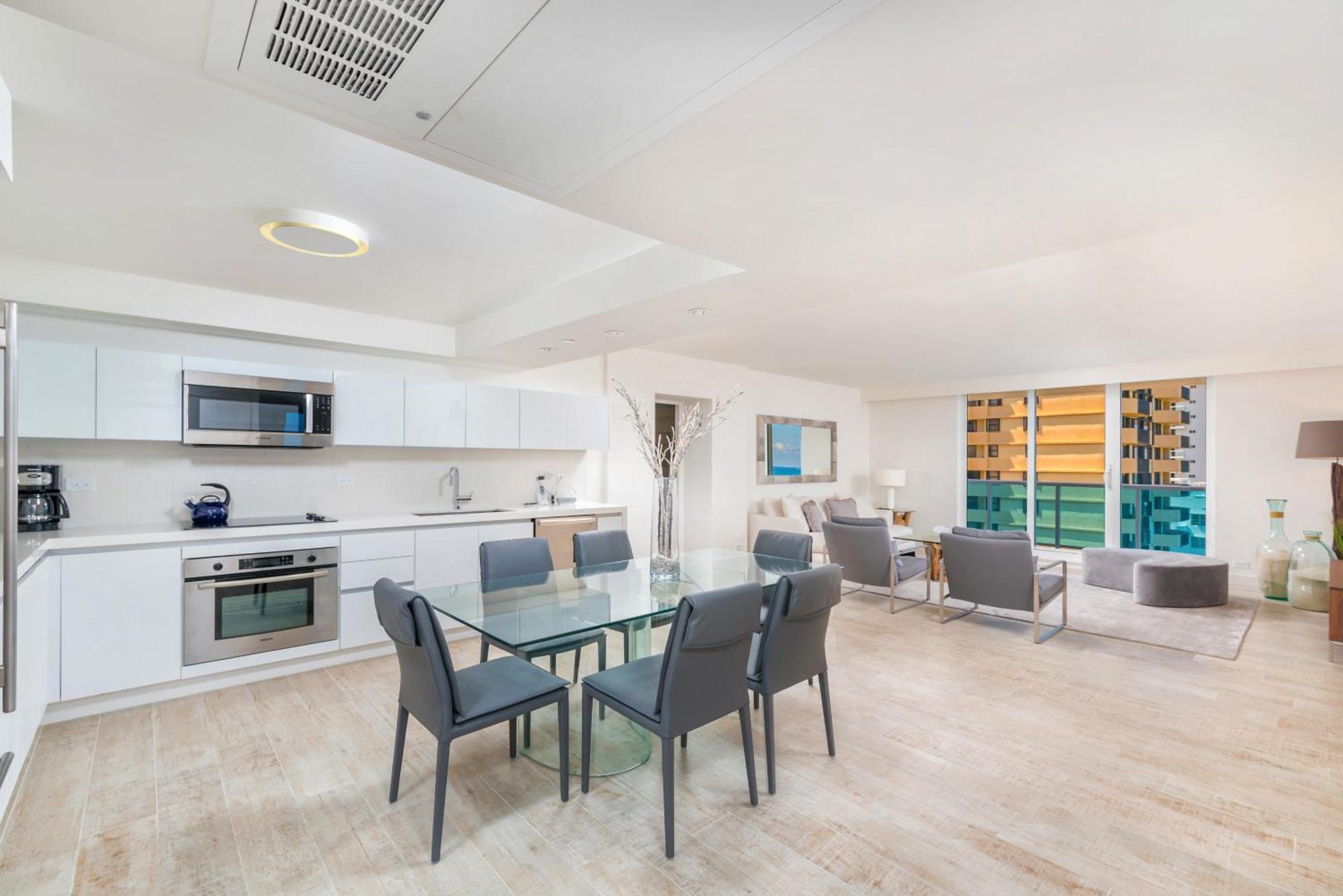 Oceanfront Private At 1 & Homes -1019 Apartment *