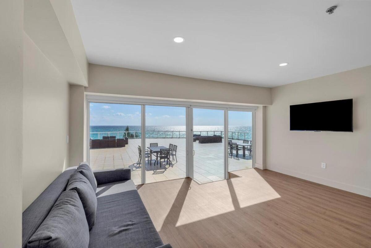 Apartment Shine Balcony Duplex 10