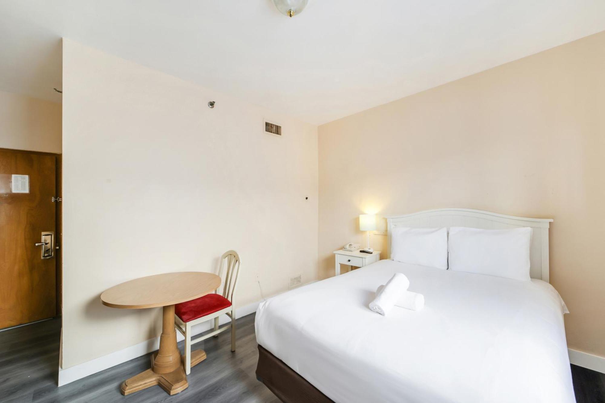 Aparthotel Parisian - Geneva *