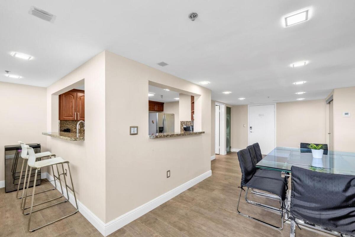 Shine Balcony Duplex 12 Apartment *