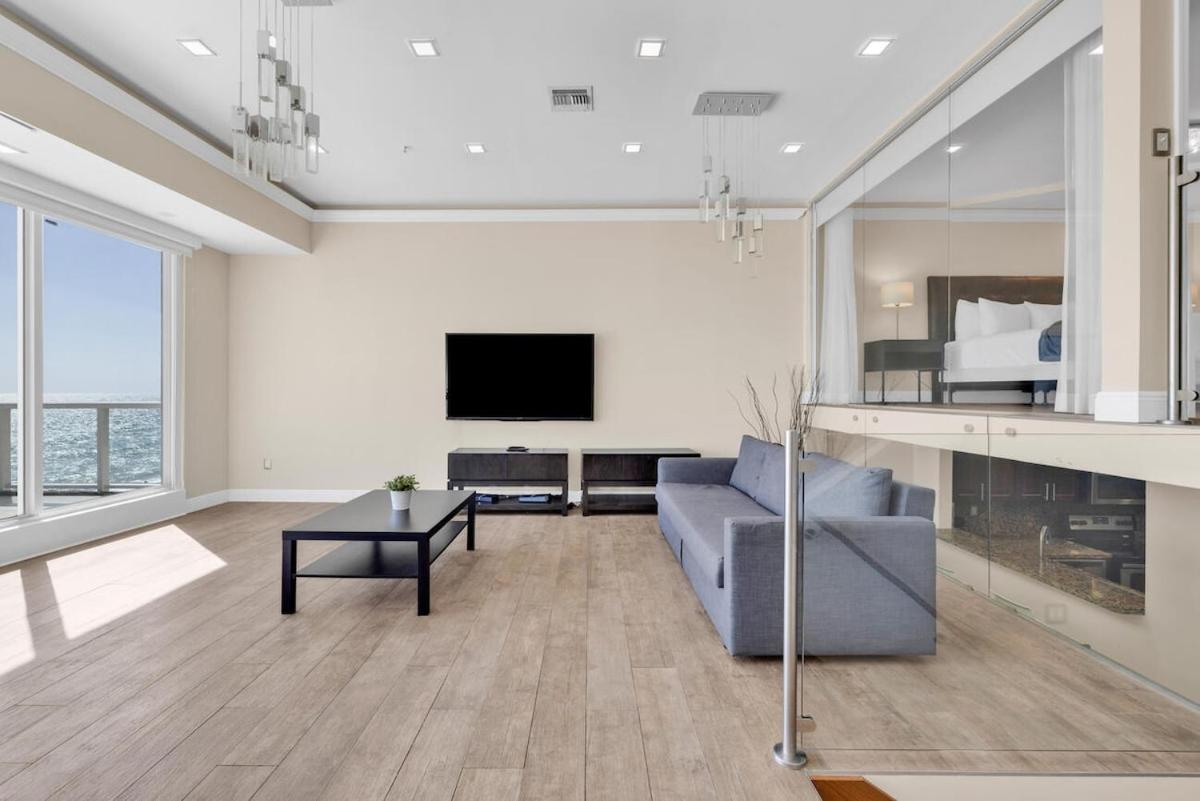 Shine Balcony Duplex 12