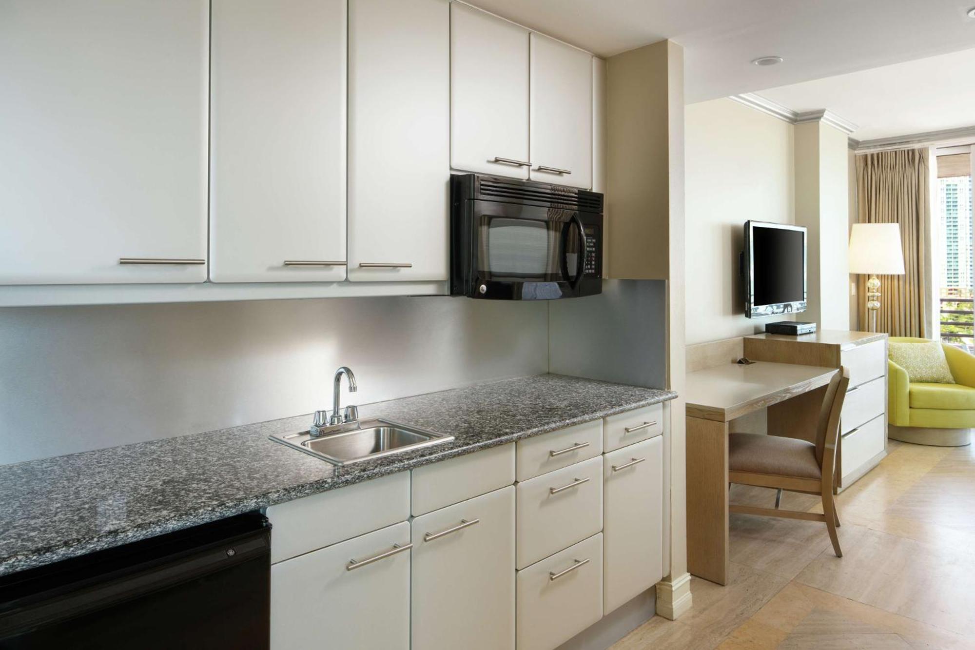 Hilton Bentley Miami South Resort 4*
