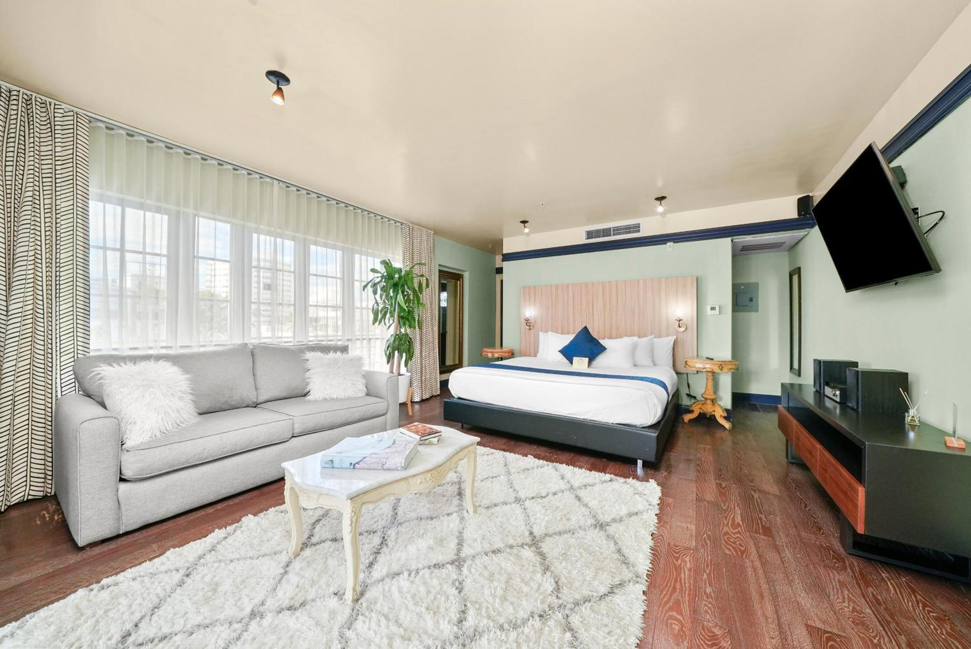 Riviera Hotel Miami Beach