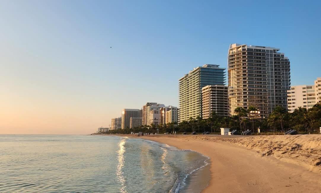 Holiday home Luxury With Rooftop Pool - 5-min To Miami Beach