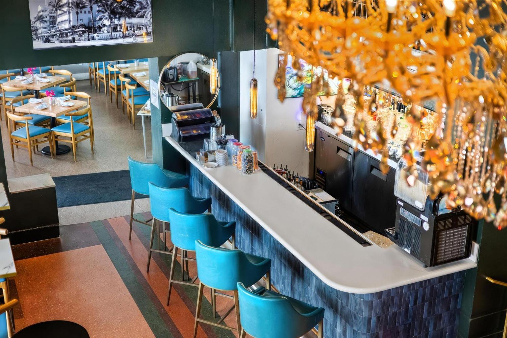 Hotel Beacon South 4*
