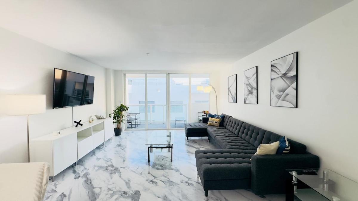 Oceanfront Luxury Miami Escape Pool&gym Miami Beach