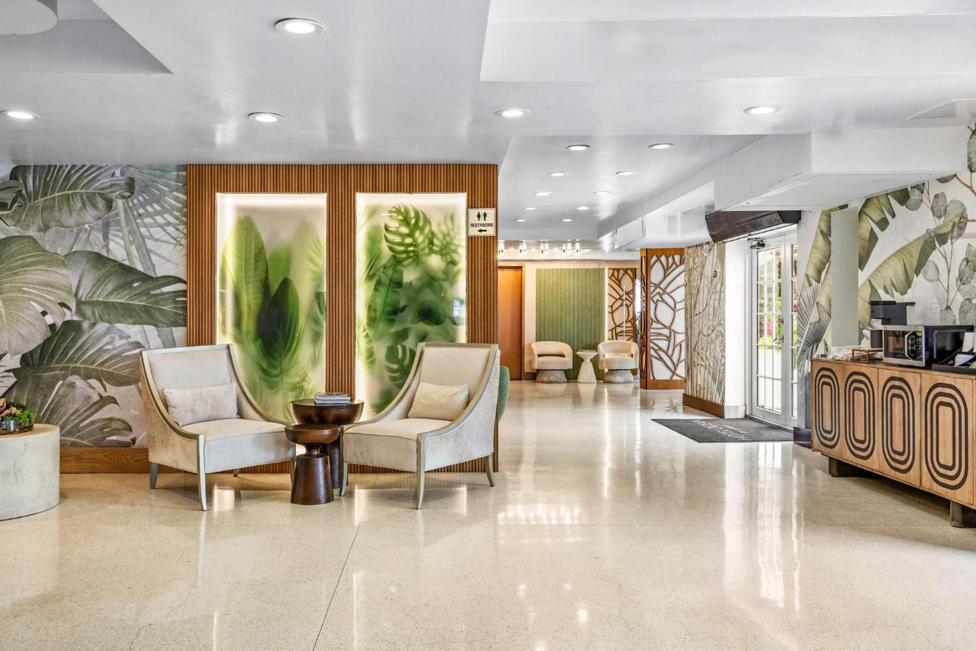Ocean Hotel Miami Beach