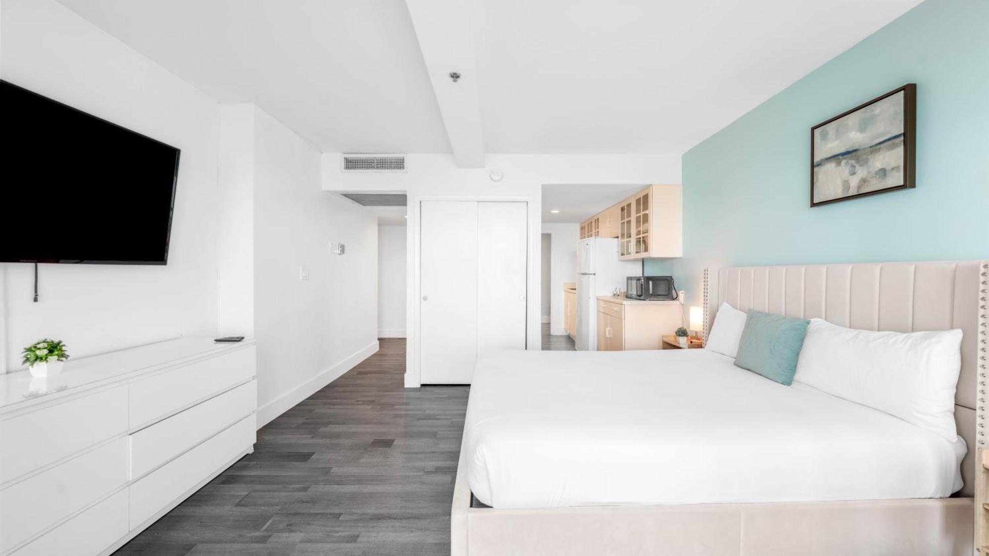 Apartment Seastays ~ Oceanfront
