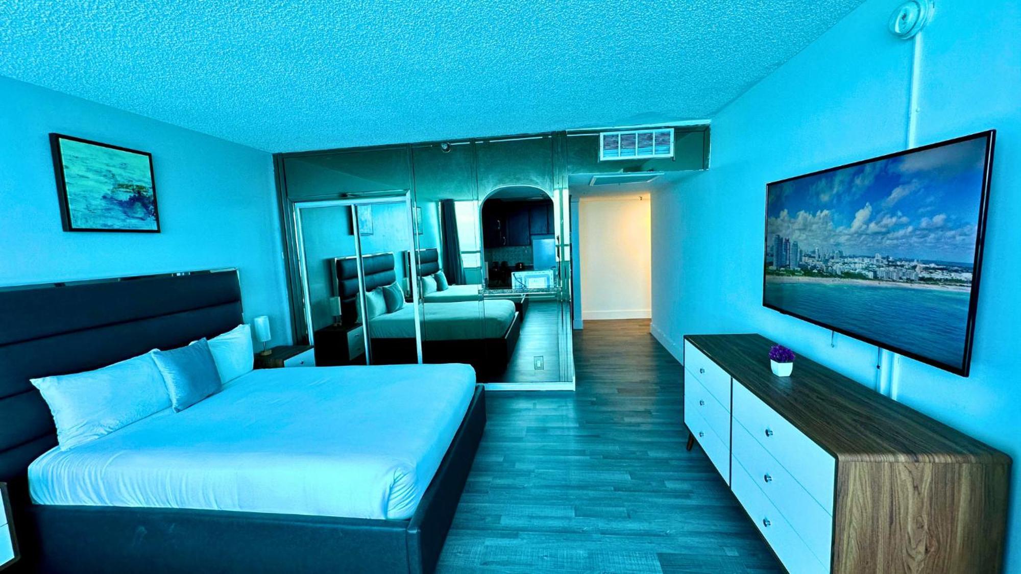 Seastays ~ Oceanfront Apartment *