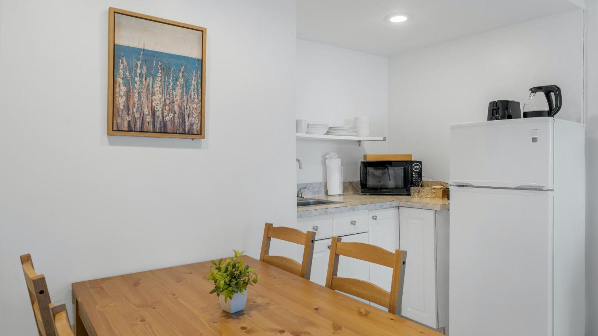 Apartment Seastays ~ Oceanfront *