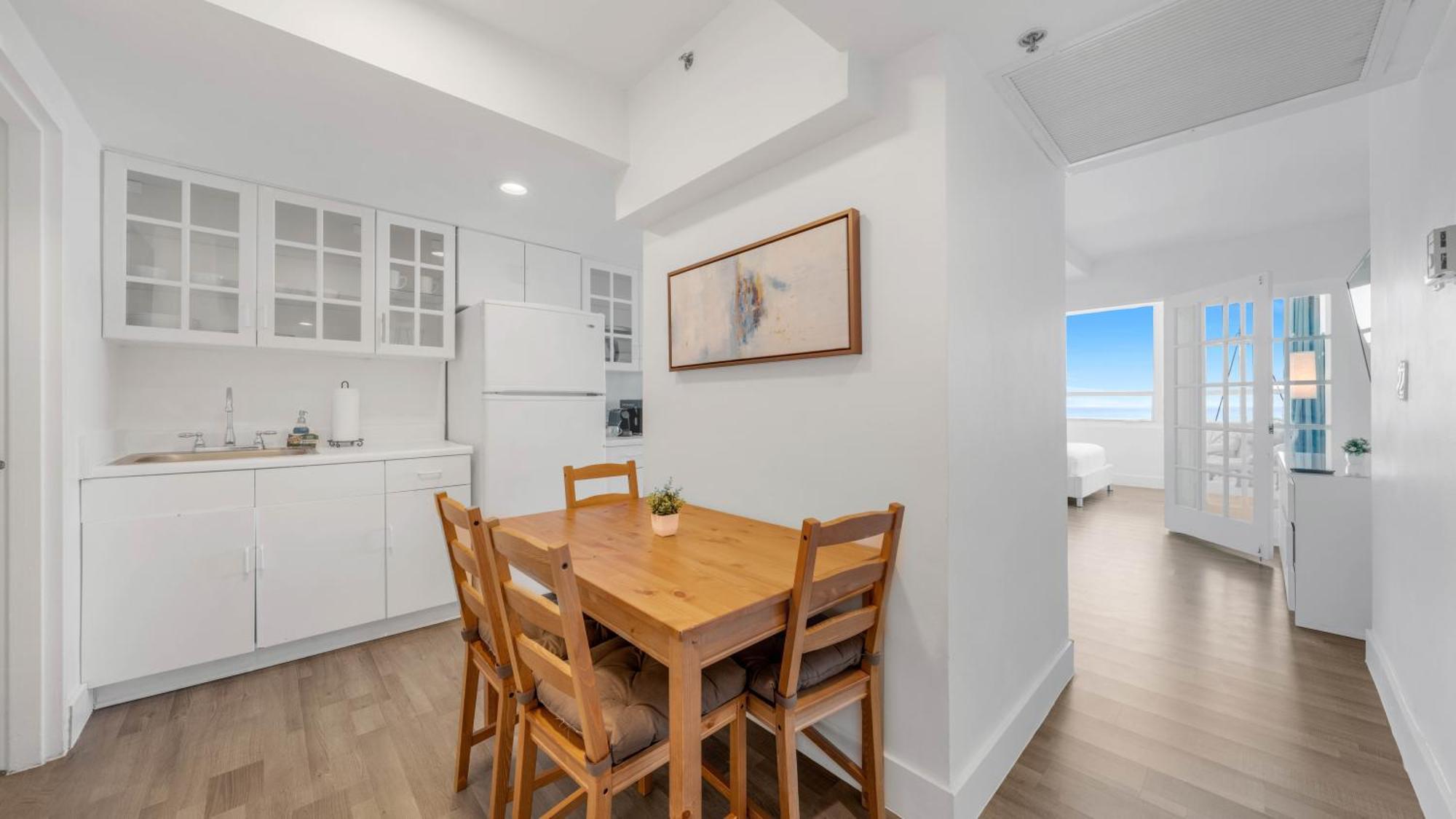 Apartment Seastays ~ Oceanfront