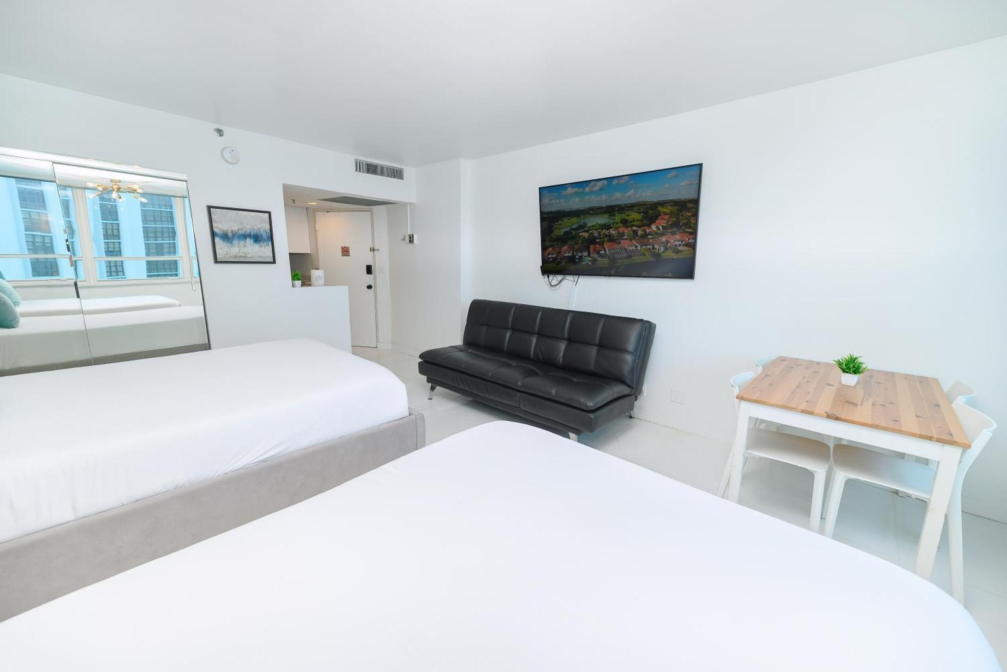 Seastays-beachfront Apartment *