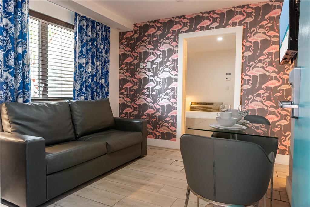 Hotel Waterside And 3*