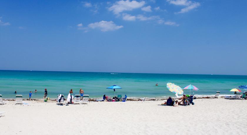 Castle Beach By Suarez Miami Beach