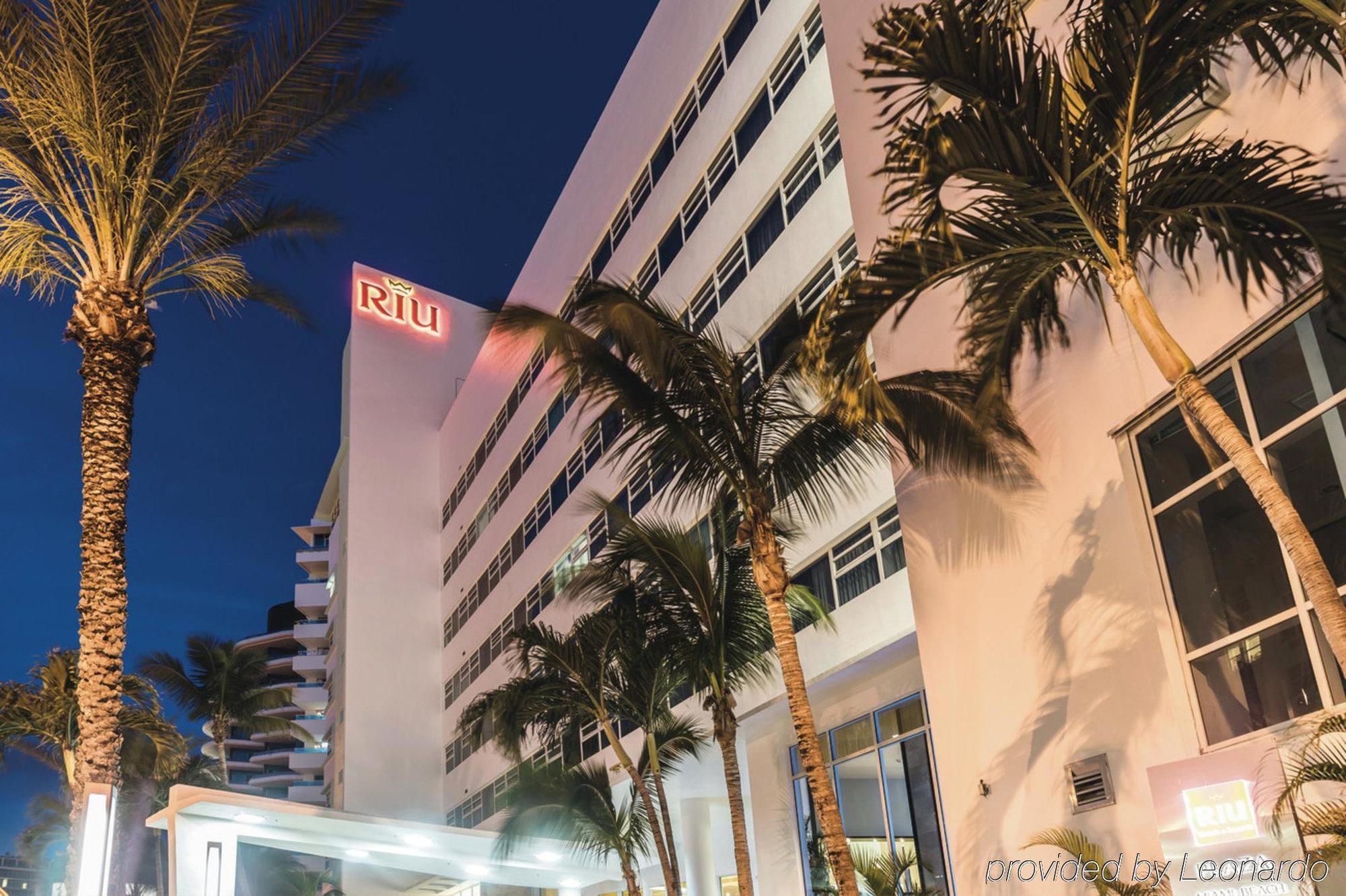 Hotel Riu Plaza Miami