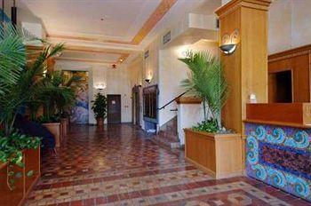 Aparthotel The Netherland 4*
