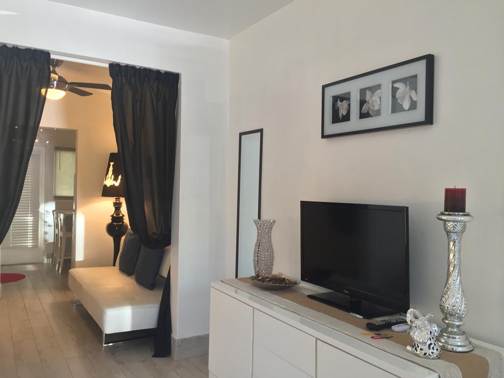 Sunshine Apartment