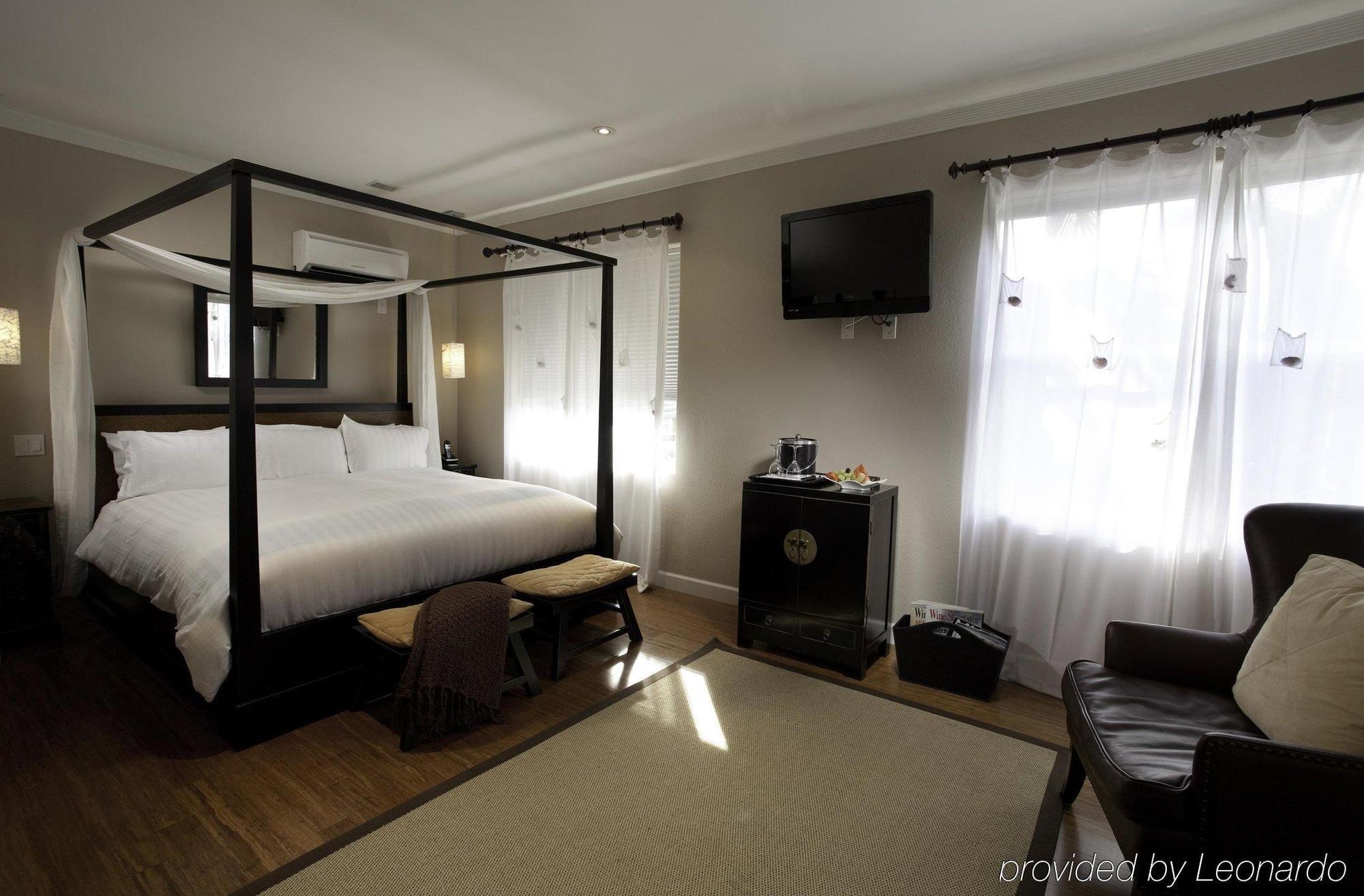 Cadet 4* Miami Beach
