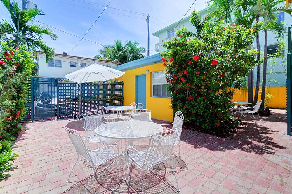927 Jefferson Apartment