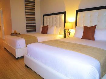 Hotel Sapphire South 2*
