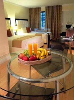 Hotel Sapphire South Miami Beach