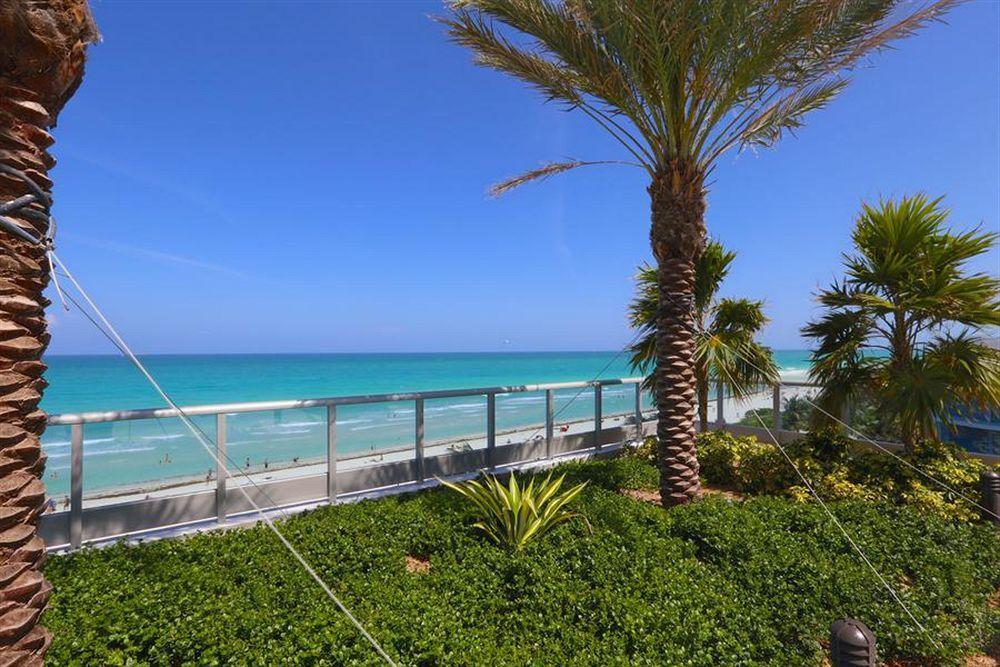 Hotel Pelican Furnished In Monte Carlo Miami