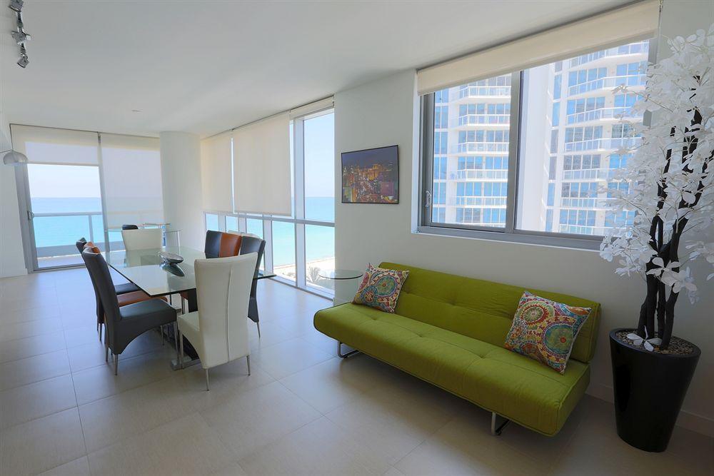 Pelican Furnished In Monte Carlo Miami Miami Beach