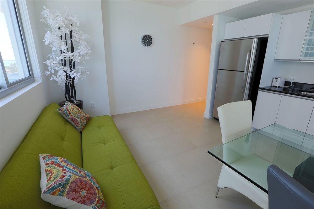 Hotel Pelican Furnished In Monte Carlo Miami 4*