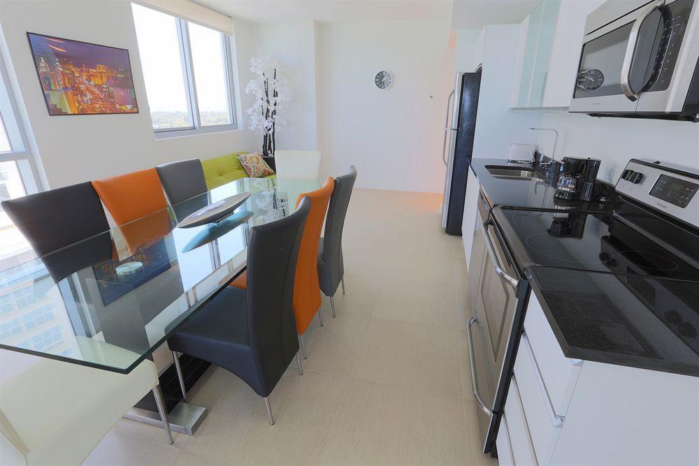 Pelican Furnished In Monte Carlo Miami Miami Beach
