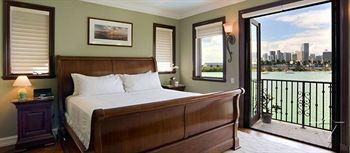 Hotel Villazzo Miami Beach